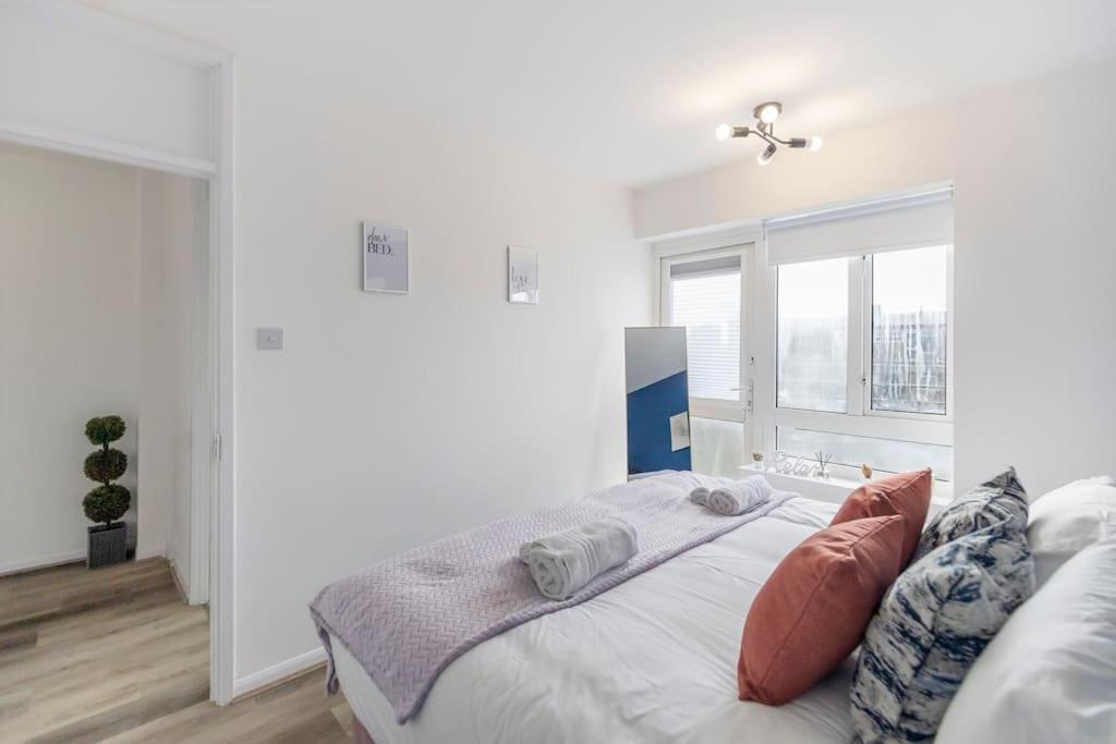 Shard View 2Br Next Tower Bridge Daire Londra Dış mekan fotoğraf